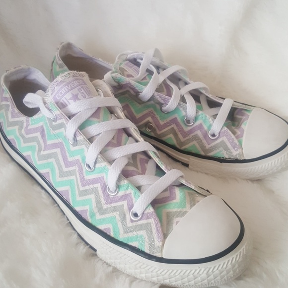 Converse Shoes - Chevron converse